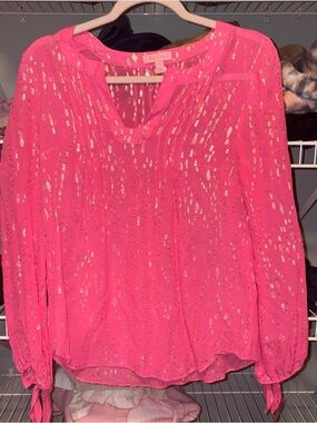 NWOT Lilly Pulitzer Neon Pink Colby Silk Clip Top Gold Metallic Soleil Blouse